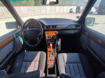 Mercedes-Benz 124| img. 11