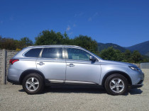 Mitsubishi Outlander 2.0 MIVEC Intense+ 4WD CVT| img. 1