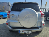 Toyota RAV4 2.2l D-4D 150 Lux| img. 8