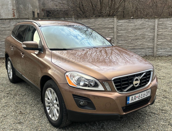 Volvo XC60 D5 AWD Summum Geartronic