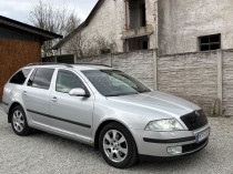 Škoda Octavia Combi 2.0 TDI Elegance DSG| img. 12